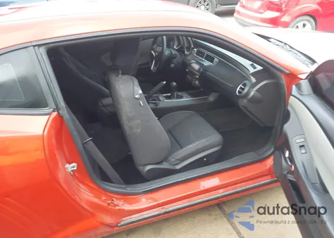 2012 Chevrolet Camaro 1Ls из США, поврежденный, VIN 2G1FE1E32C9176796